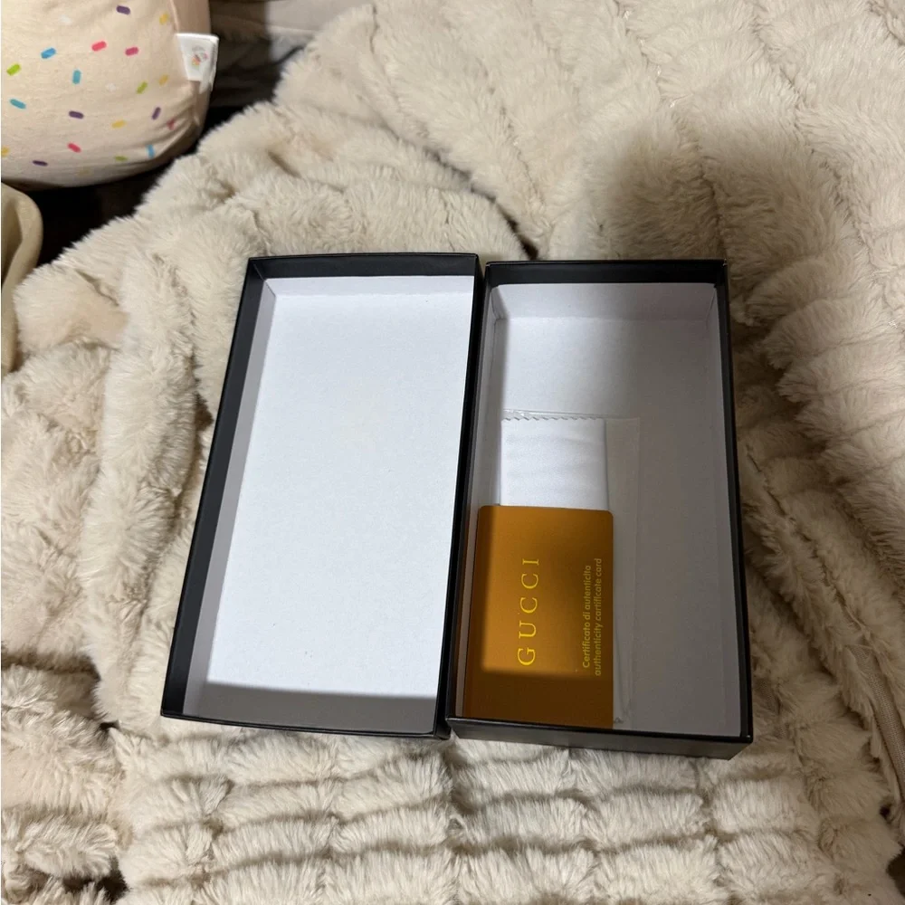 Black and White Box